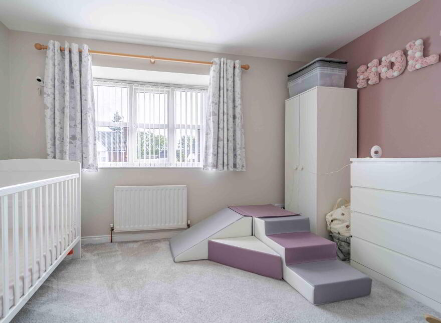 53 Knockdarragh Park, Lisburn, BT28 2XZ