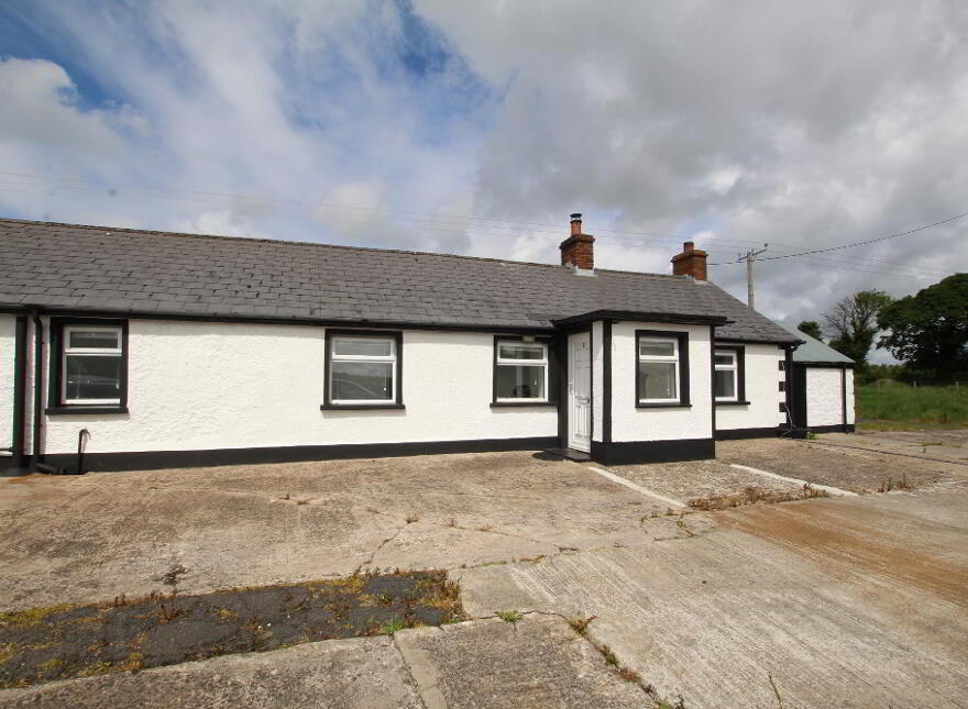 3 Filterbeds Road, Ballinderry Upper, Lisburn, BT28 2NY photo