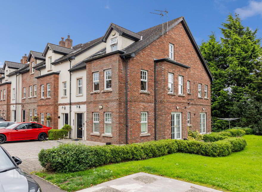 26 Linen Mews, Lisburn, BT28 3WU