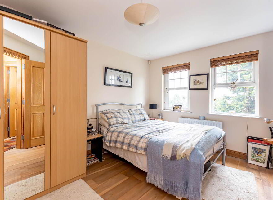26 Linen Mews, Lisburn, BT28 3WU