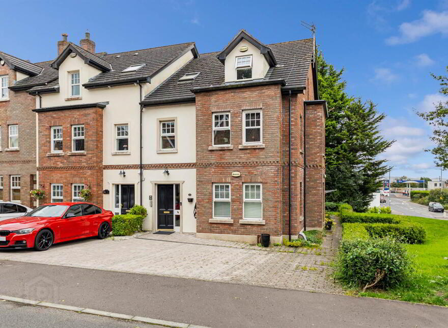 26 Linen Mews, Lisburn, BT28 3WU
