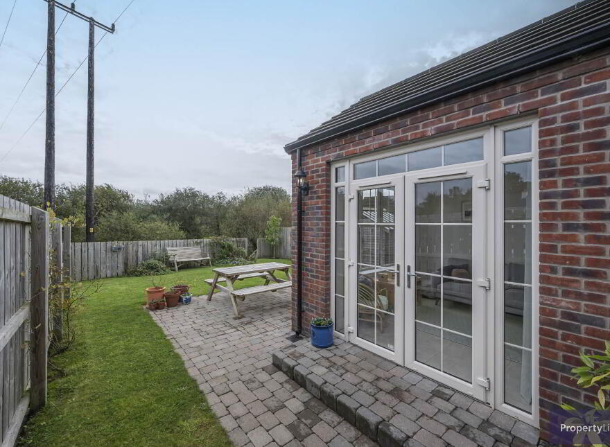 25 Old Brewery Lodge, Richhill, BT61 9BG