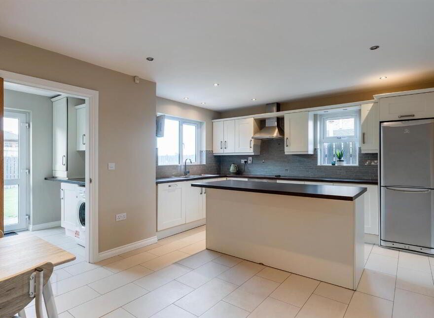 17 St. Andrews Avenue, Ballyhalbert, Newtownards, BT22 1FX