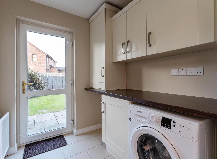 17 St. Andrews Avenue, Ballyhalbert, Newtownards, BT22 1FX