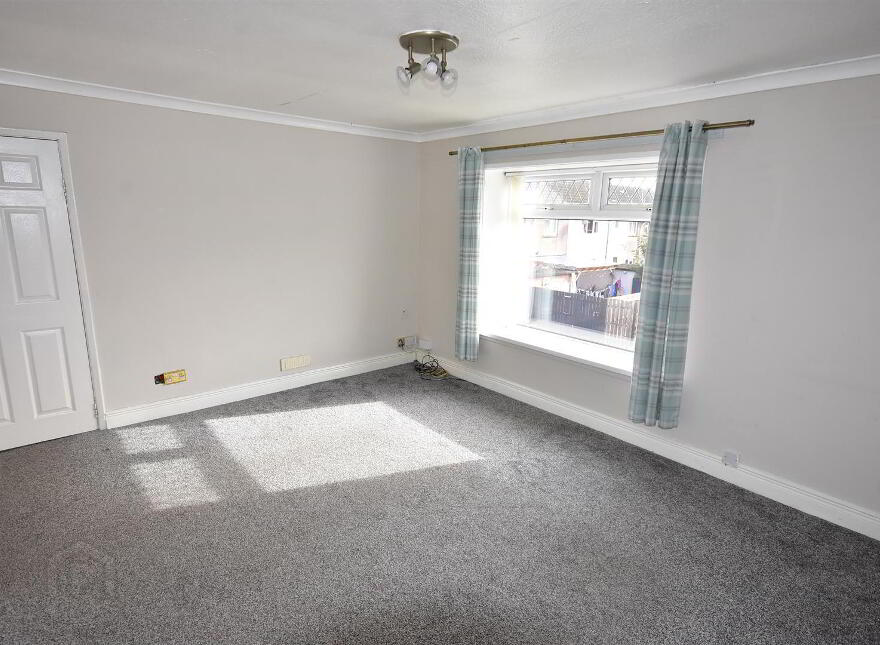 17b Greenpark Drive, Antrim, BT41 4EL