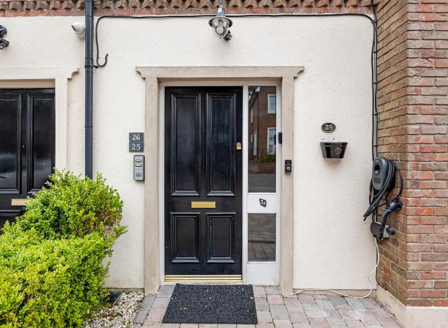 26 Linen Mews, Lisburn, BT28 3WU