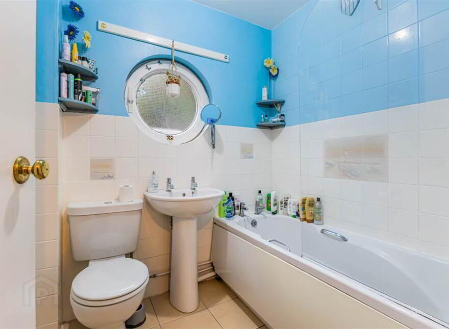 8 Ashburne Place, Belfast, BT7 1SE