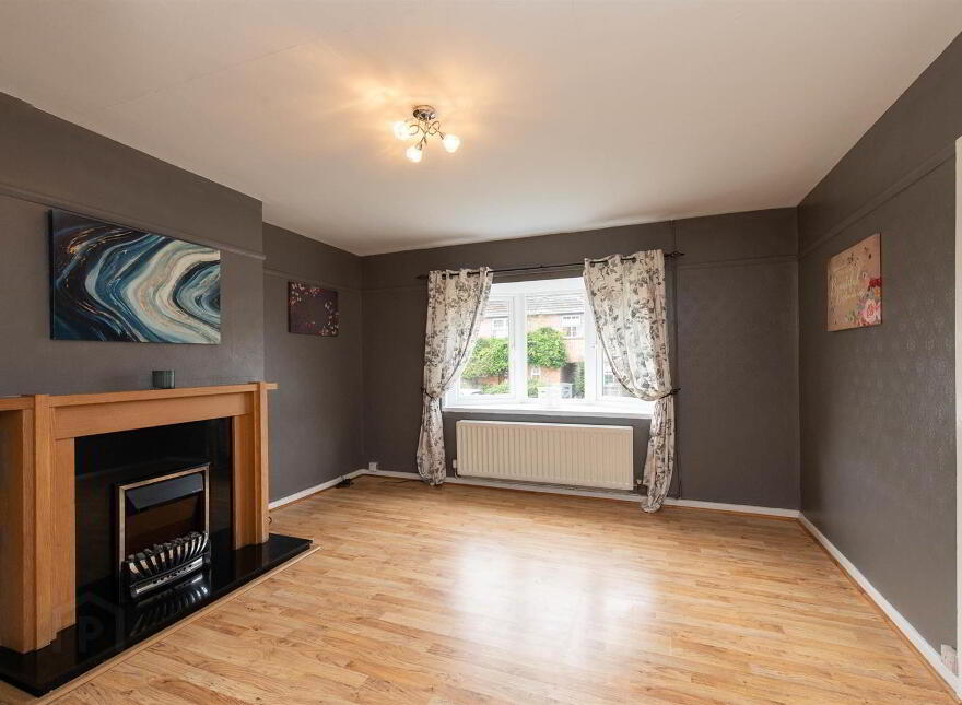 32 Ardmeen Green, Downpatrick, BT30 6JJ