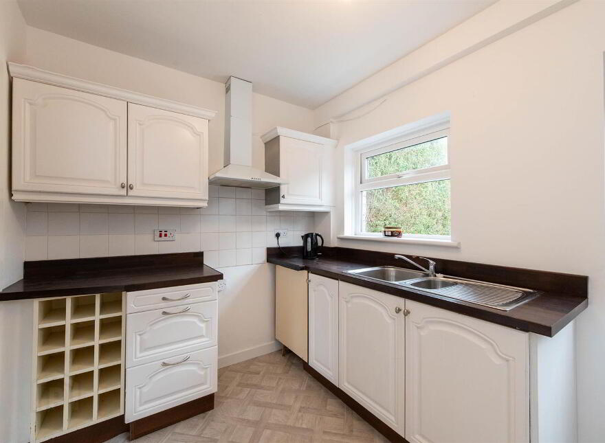 32 Ardmeen Green, Downpatrick, BT30 6JJ