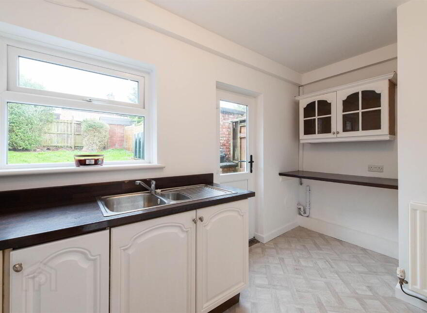 32 Ardmeen Green, Downpatrick, BT30 6JJ