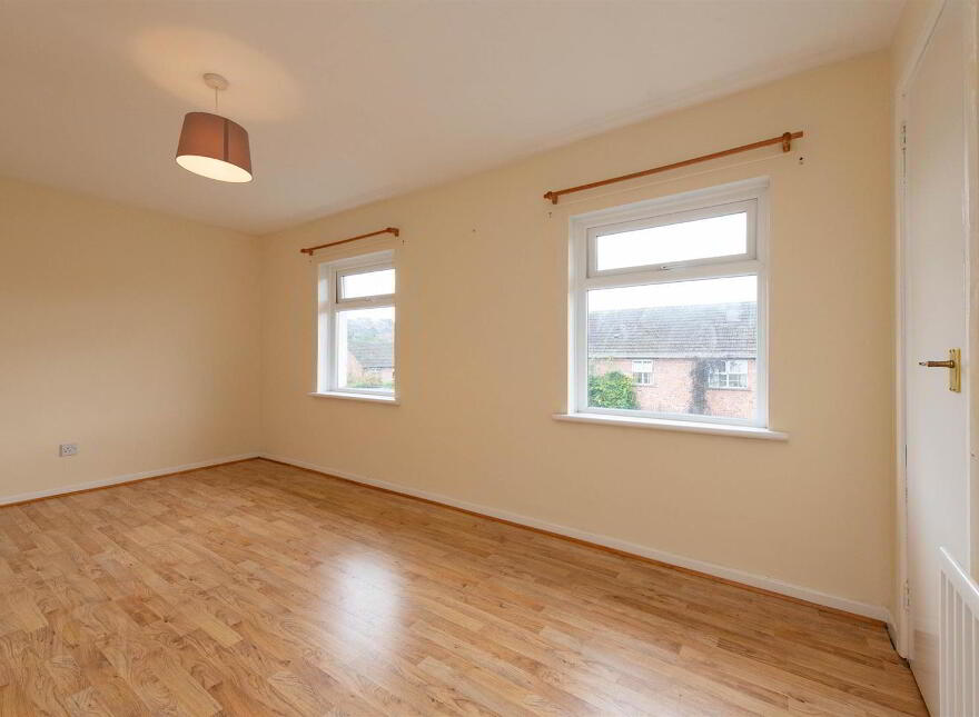 32 Ardmeen Green, Downpatrick, BT30 6JJ