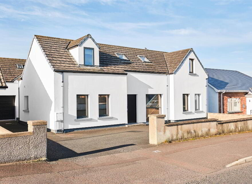 68 Station Road, Portstewart, BT55 7HQ photo