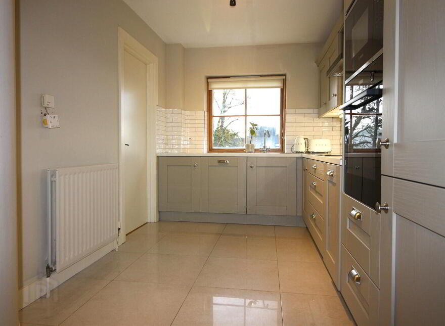 14 Danesfort, Belfast, BT9 5QL