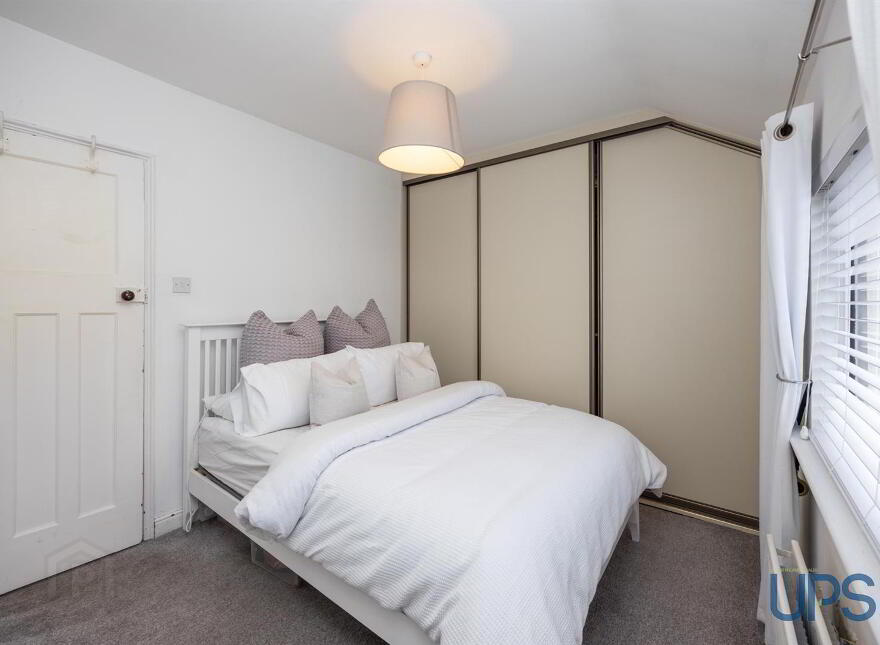 36 Rodney Parade, Off Donegall Road, Belfast, BT12 6EE