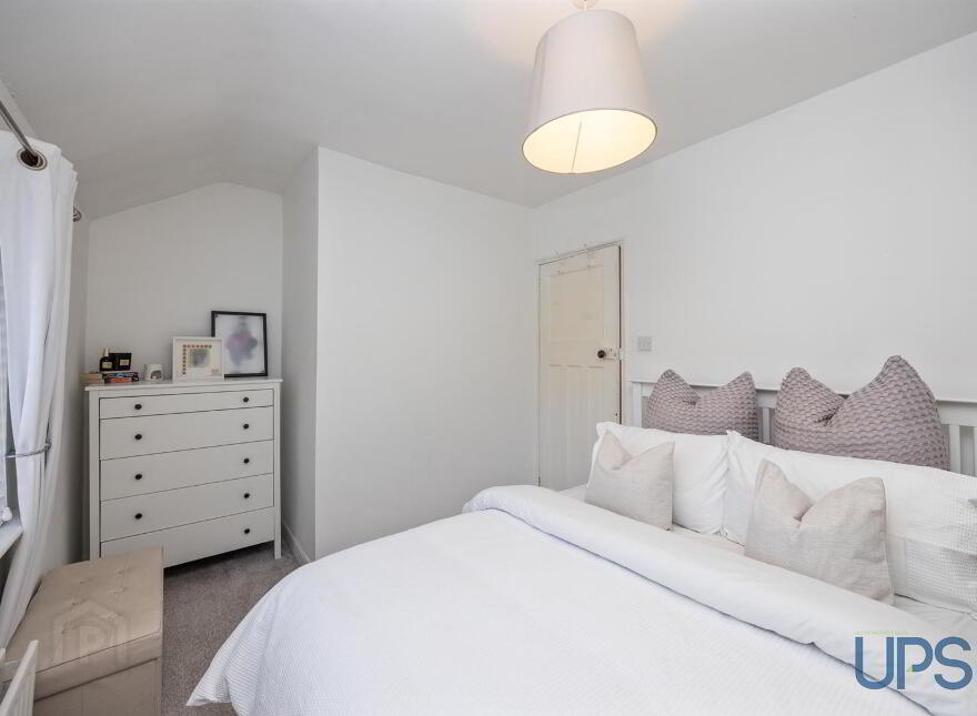 36 Rodney Parade, Off Donegall Road, Belfast, BT12 6EE