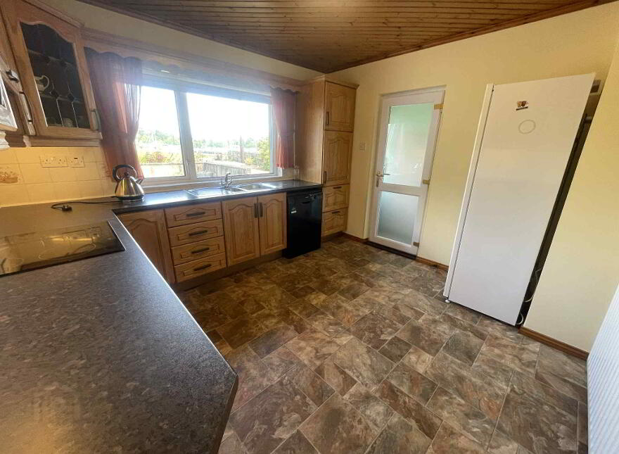 Glendon Park, Altnagelvin, Londonderry, BT47 5XU