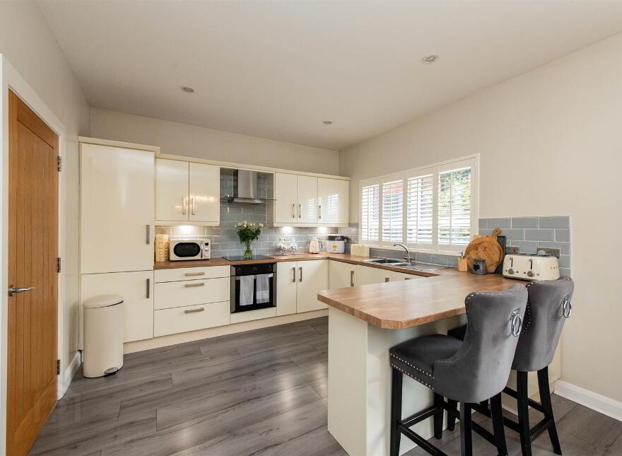 6 Demesne Crescent, Downpatrick, BT30 6WA