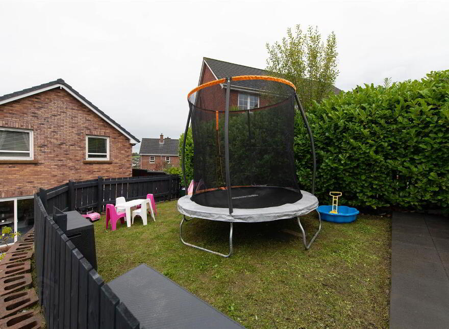 6 Demesne Crescent, Downpatrick, BT30 6WA