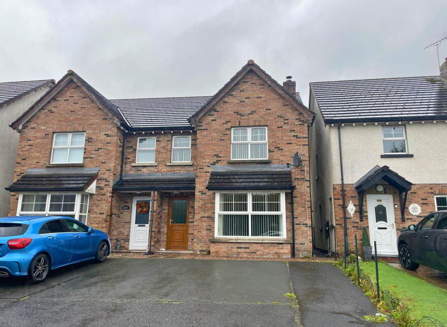 29 Lindara Drive, Larne, BT40 2FB photo