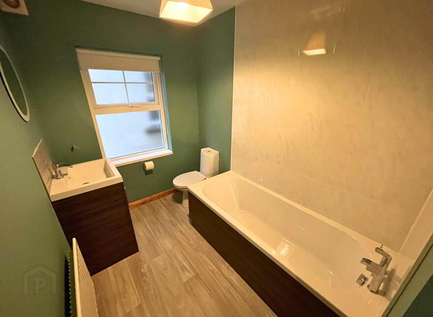 29 Lindara Drive, Larne, BT40 2FB