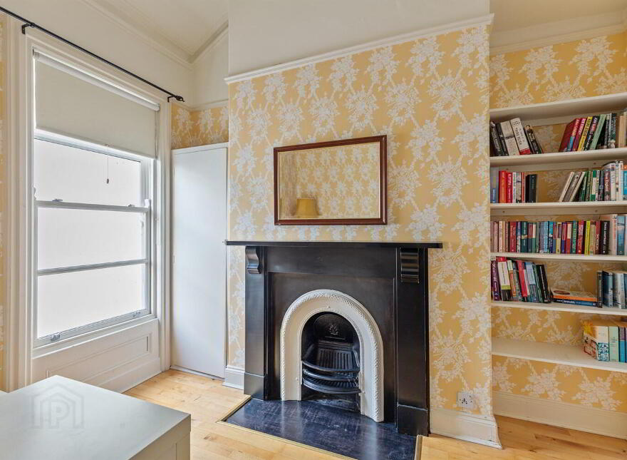 30 Marlborough Park South, Belfast, BT9 6HR
