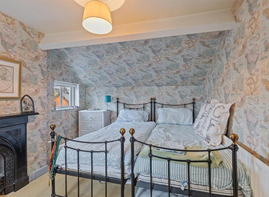 30 Marlborough Park South, Belfast, BT9 6HR