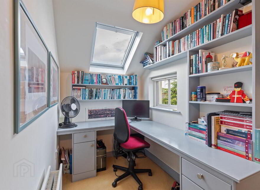 30 Marlborough Park South, Belfast, BT9 6HR