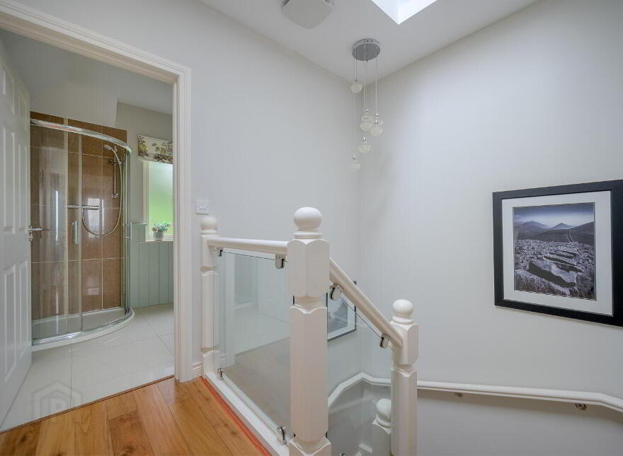 2b Pine Crest, Holywood, BT18 9ED