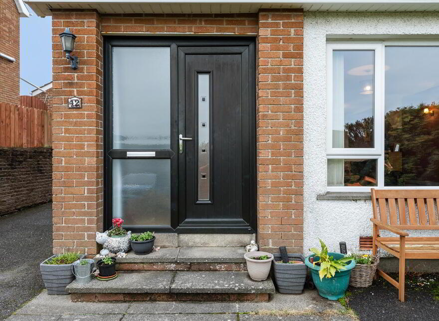 42 Sketrick Island Park, Newtownards, BT23 7BN