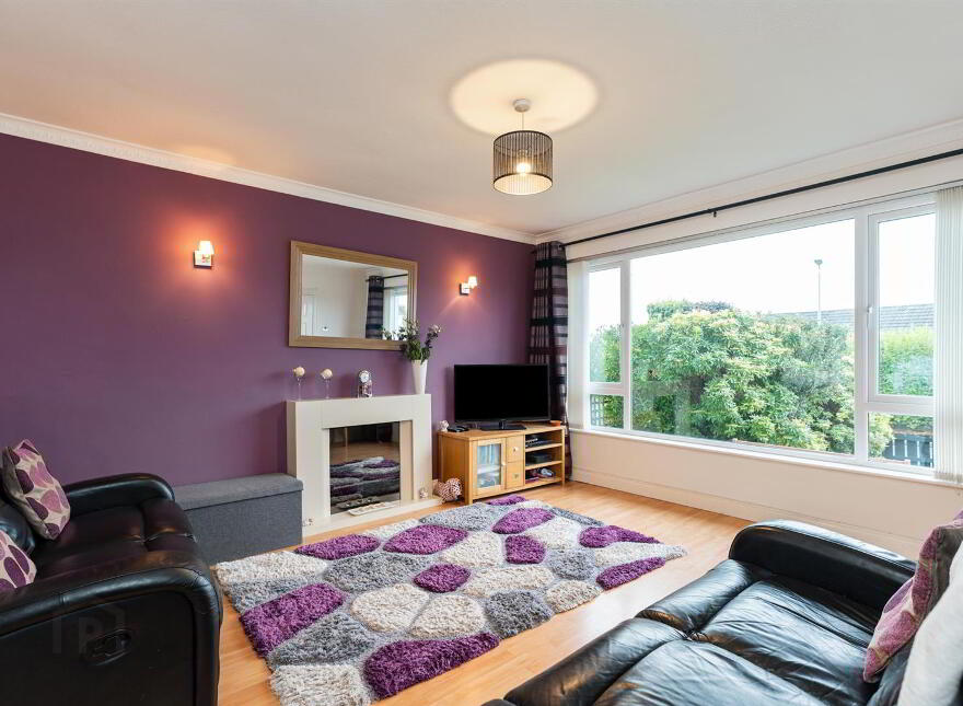 42 Sketrick Island Park, Newtownards, BT23 7BN