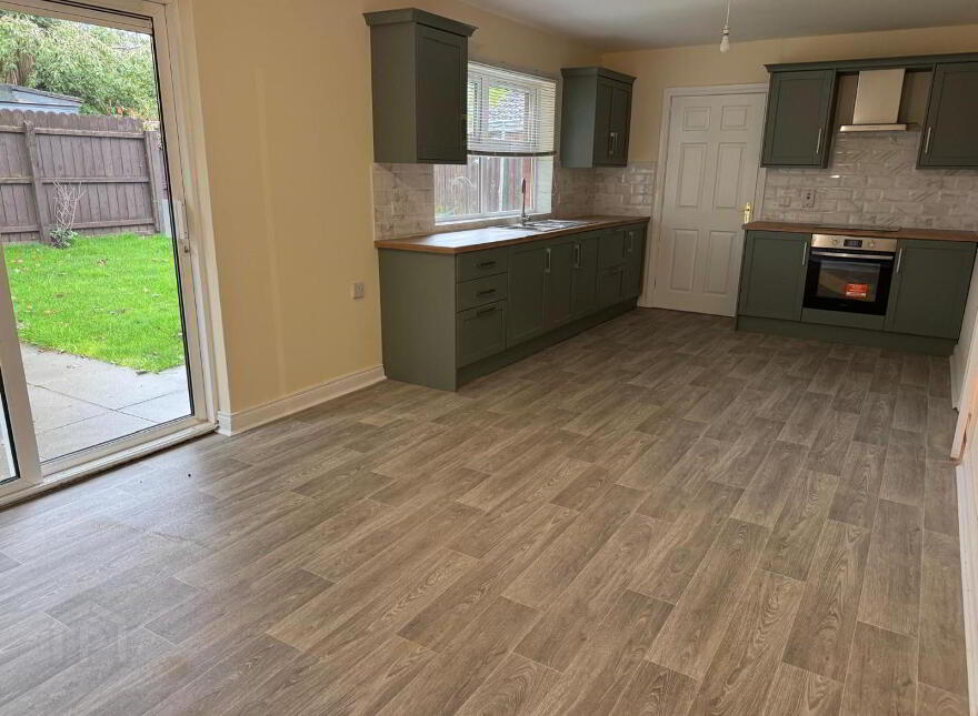 16 Forest Glade, Lurgan, BT67 9FB