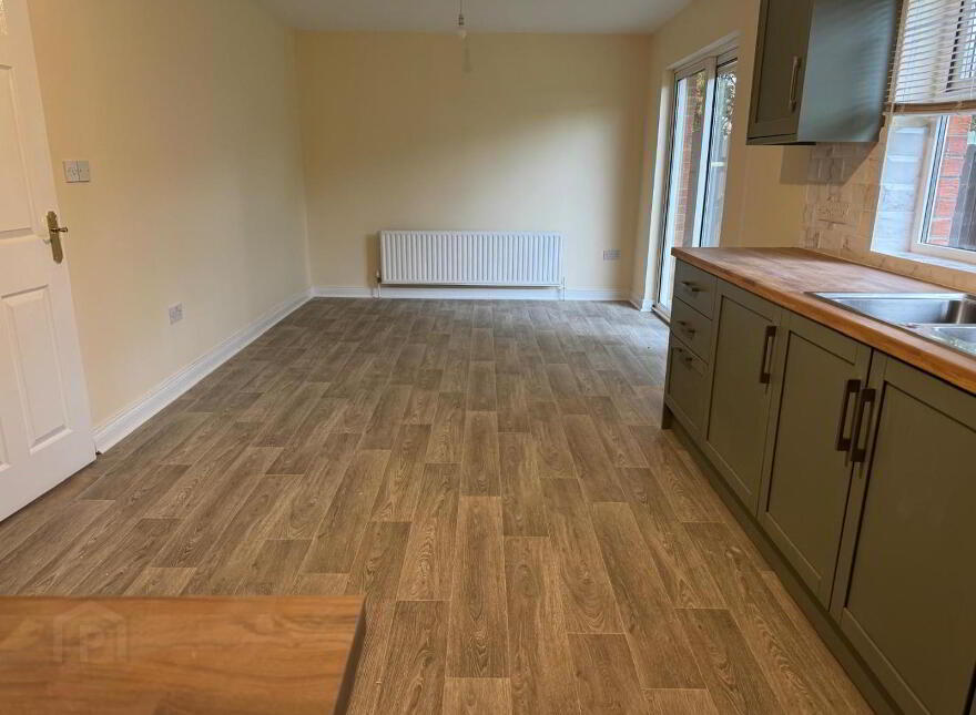 16 Forest Glade, Lurgan, BT67 9FB