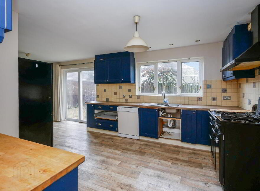 4 Baronscourt Lane, Saintfield Road, Carryduff, Belfast, BT8 8RR