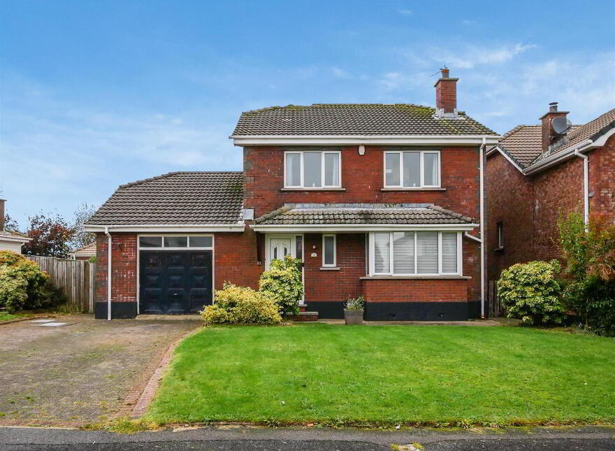 4 Baronscourt Lane, Saintfield Road, Carryduff, Belfast, BT8 8RR photo