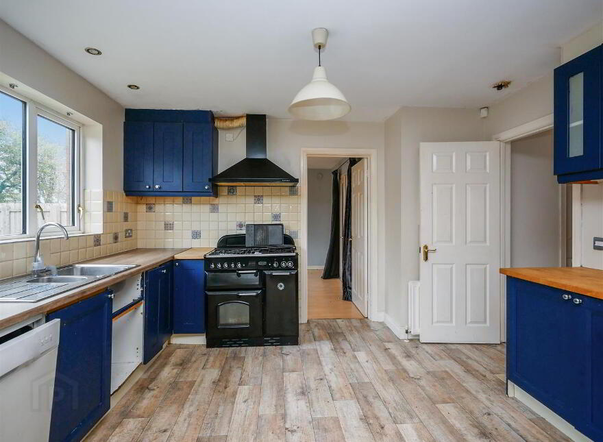 4 Baronscourt Lane, Saintfield Road, Carryduff, Belfast, BT8 8RR