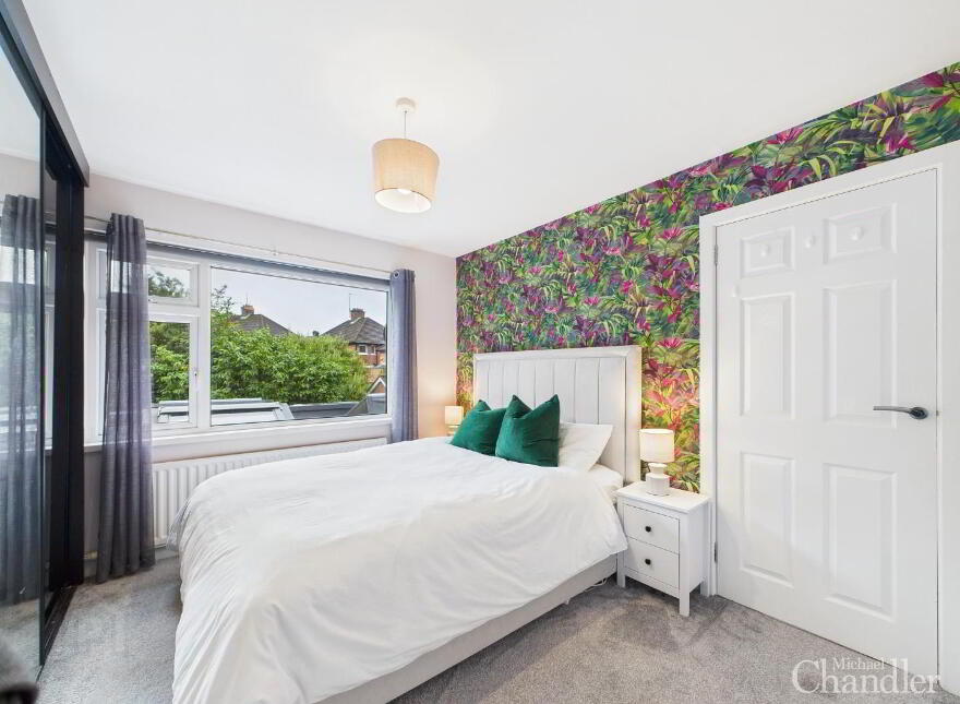3 Glendale Avenue North, Belfast, BT8 6LD