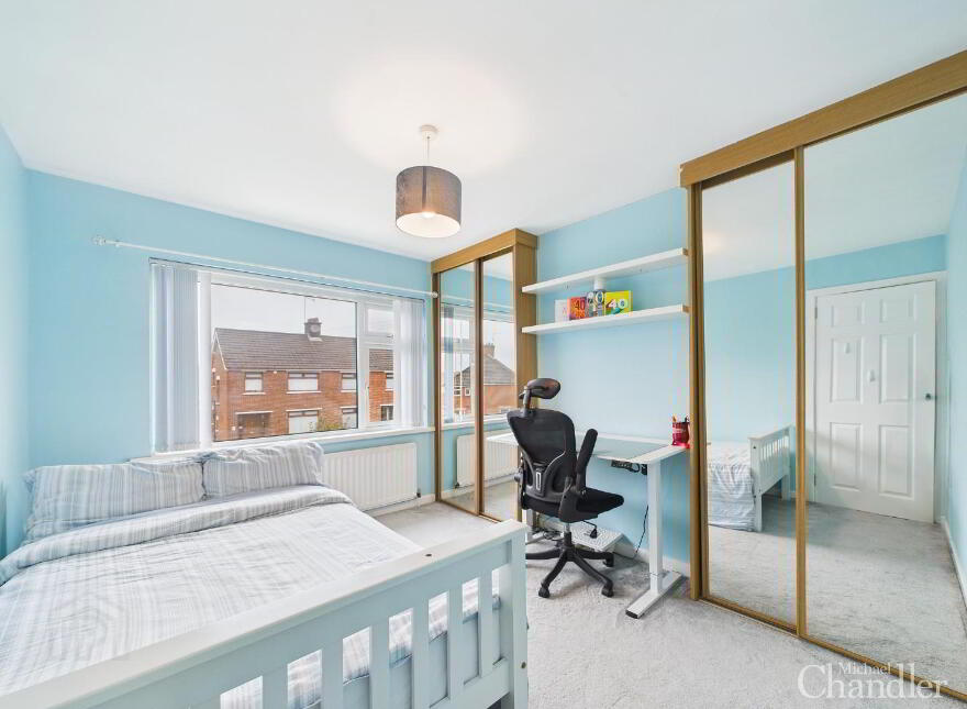 3 Glendale Avenue North, Belfast, BT8 6LD