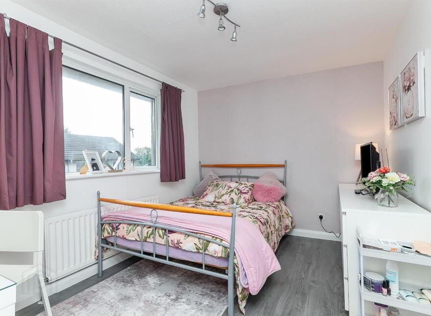 4 Clareville Avenue, Ballyclare, BT39 9DN