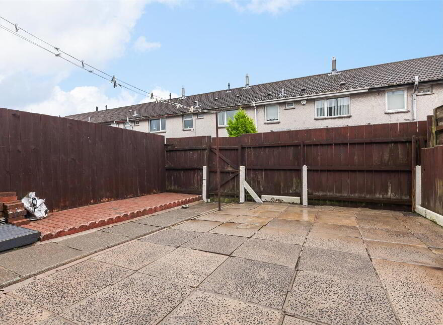 4 Clareville Avenue, Ballyclare, BT39 9DN