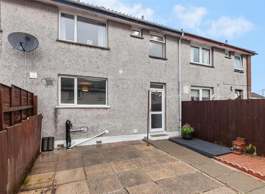4 Clareville Avenue, Ballyclare, BT39 9DN