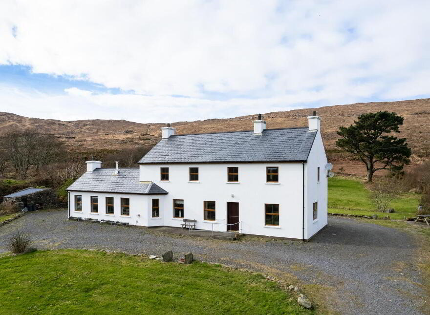 Knockeens, Durrus, Bantry, P75HR62