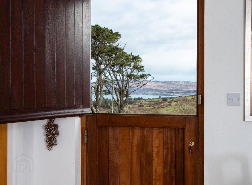 Knockeens, Durrus, Bantry, P75HR62