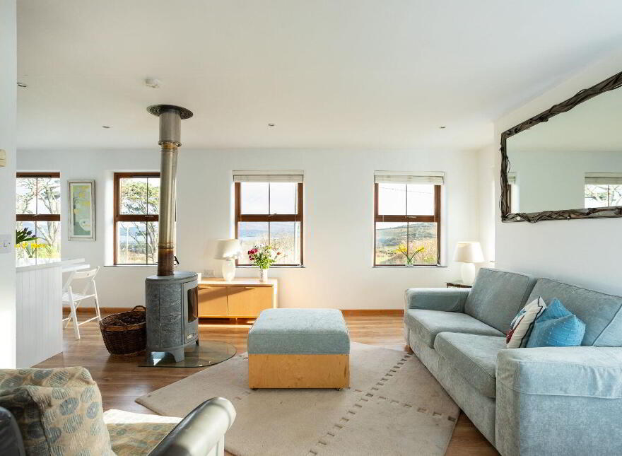 Knockeens, Durrus, Bantry, P75HR62