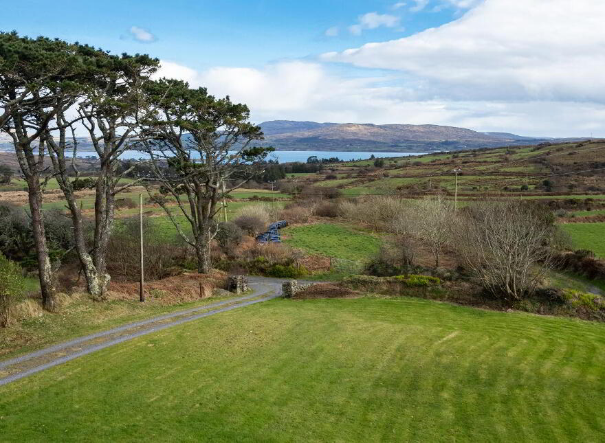 Knockeens, Durrus, Bantry, P75HR62