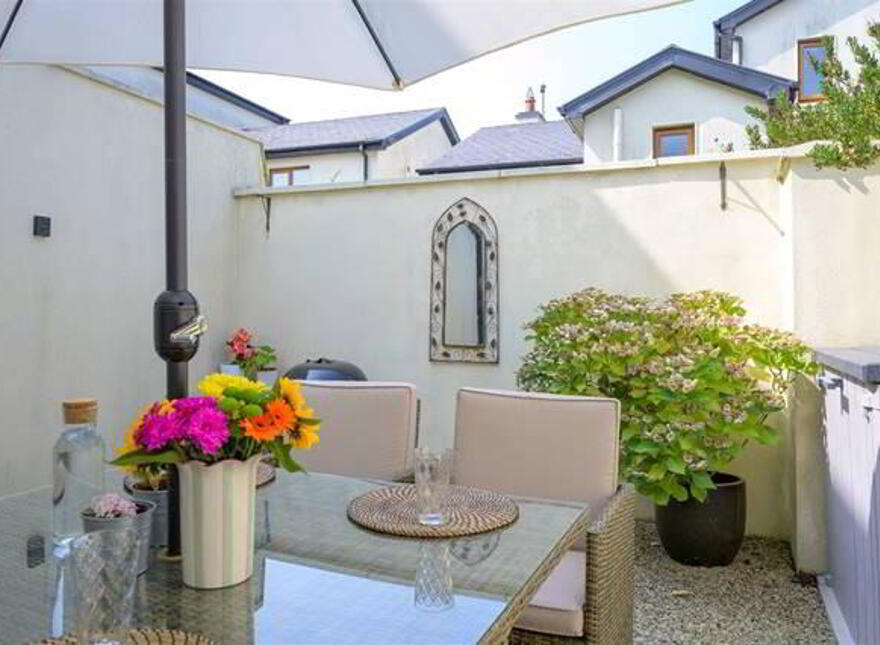 22 Fort Hill, Moneygurney, Douglas