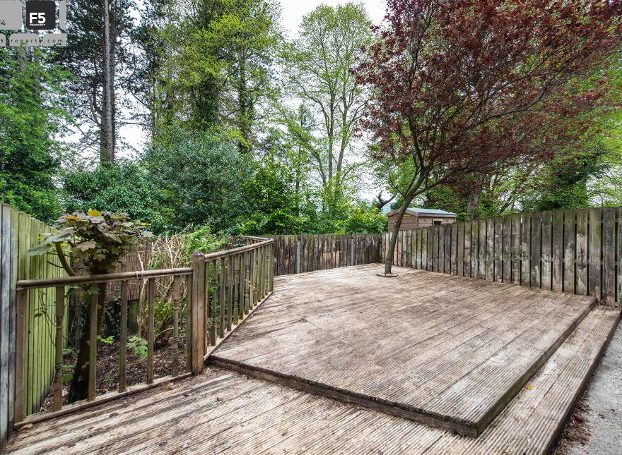 19 Redwood Dale, Redwoods, Dunmurry, Belfast, BT17 9RL