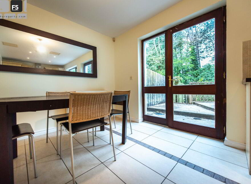 19 Redwood Dale, Redwoods, Dunmurry, Belfast, BT17 9RL
