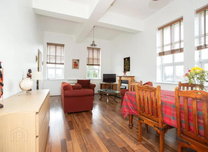 24 Deravarra, Delvin Road, Mullingar, N91RP70