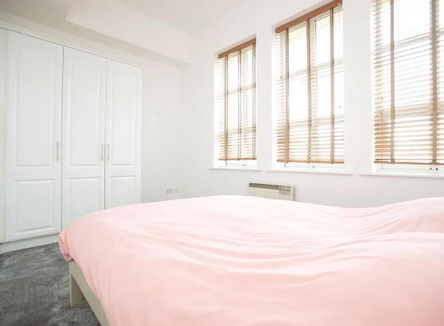 24 Deravarra, Delvin Road, Mullingar, N91RP70