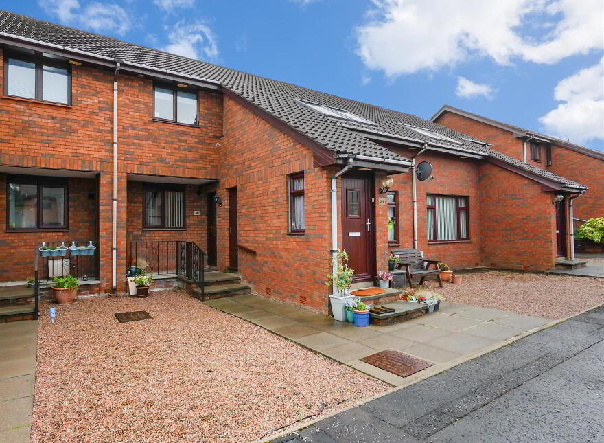 19 Drumkeen Court, Upper Galwally, Belfast, BT8 7TU